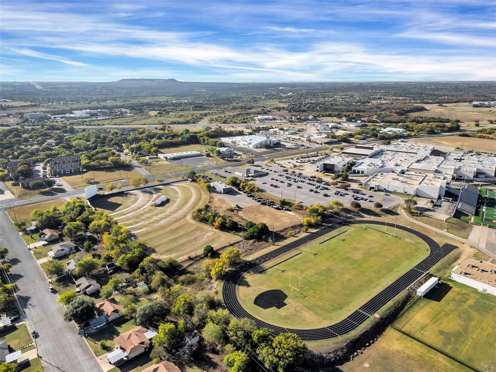 Milam - Commercial Sale