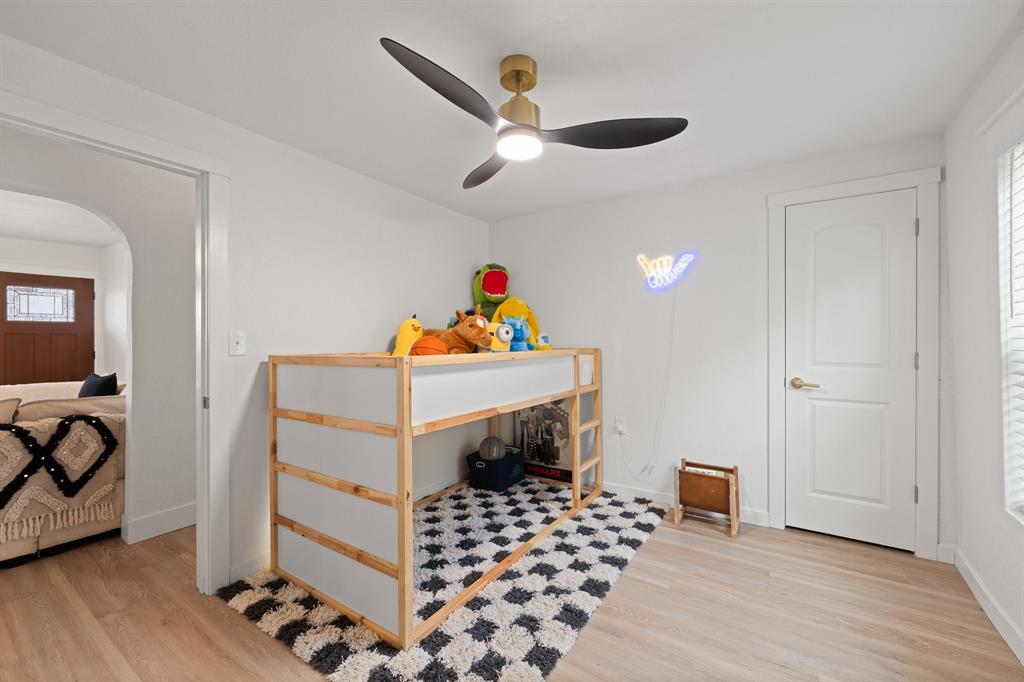 L C Line - Residential