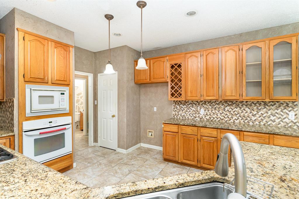 Los Prados Estates - Residential