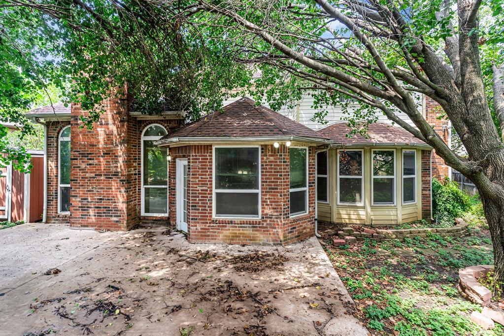 Los Prados Estates - Residential