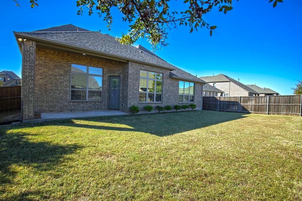 920 Sabine Drive