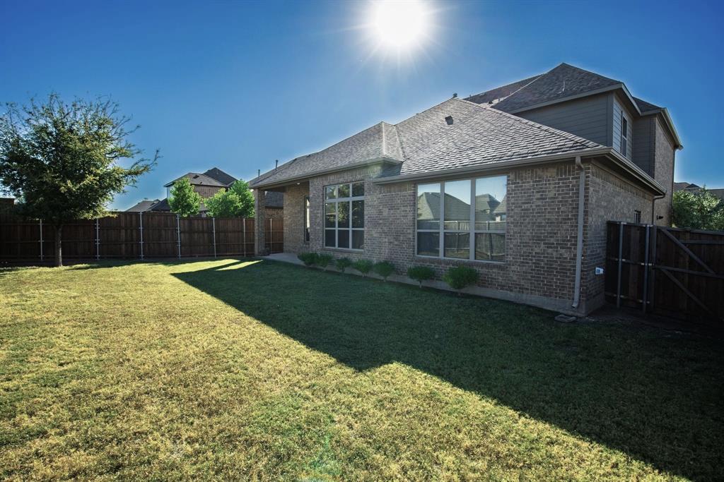 920 Sabine Drive