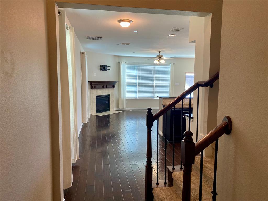 2332 Aspermont Way