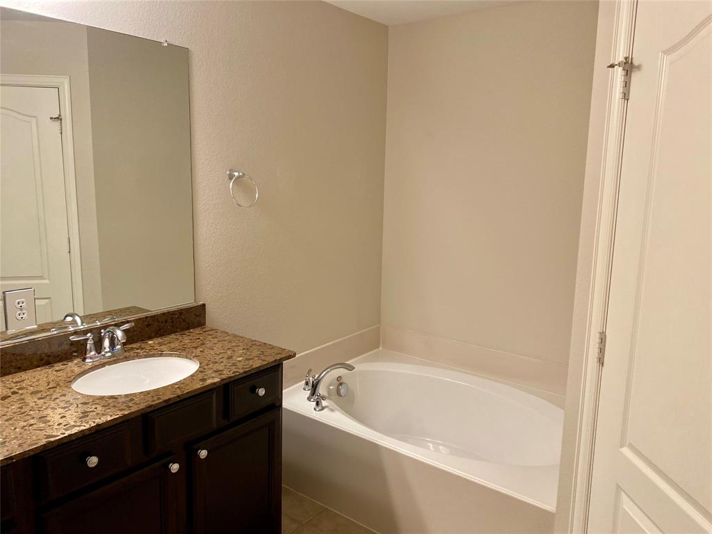 Rockbrook Place - Residential