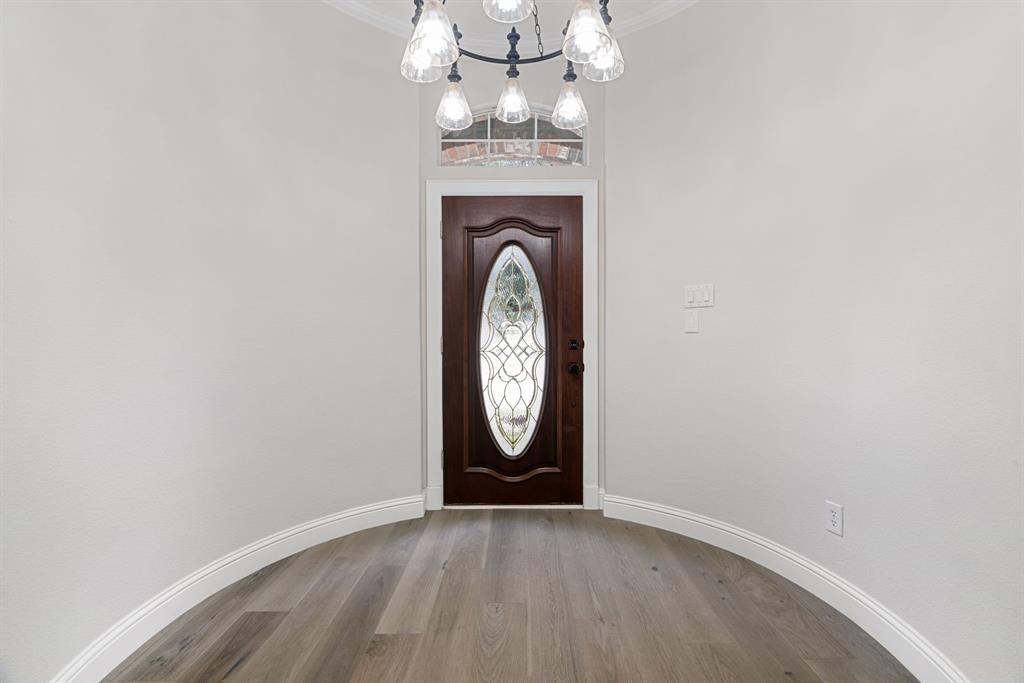 206 Fountainview Drive