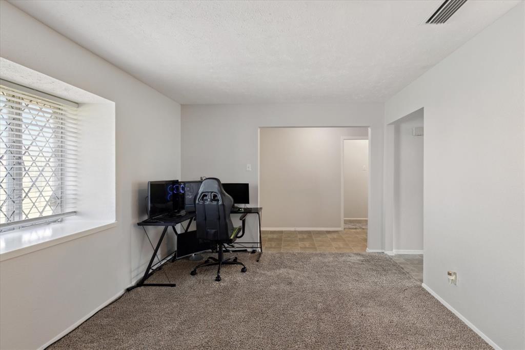11 E Townhouse Lane 26