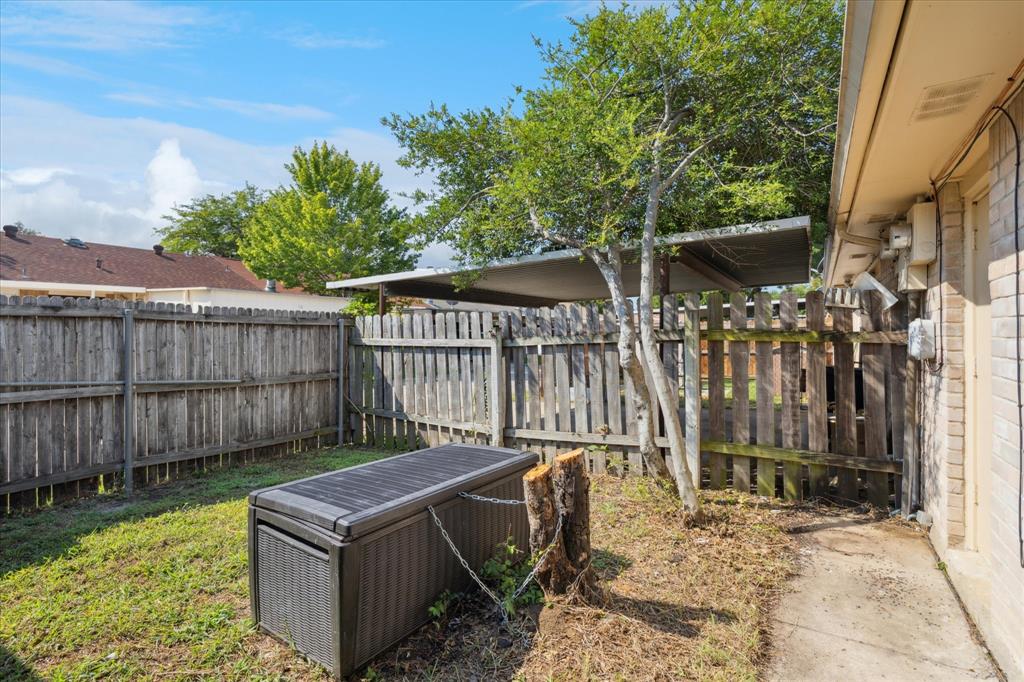 Mountain Crk Twnhses 02 - Residential