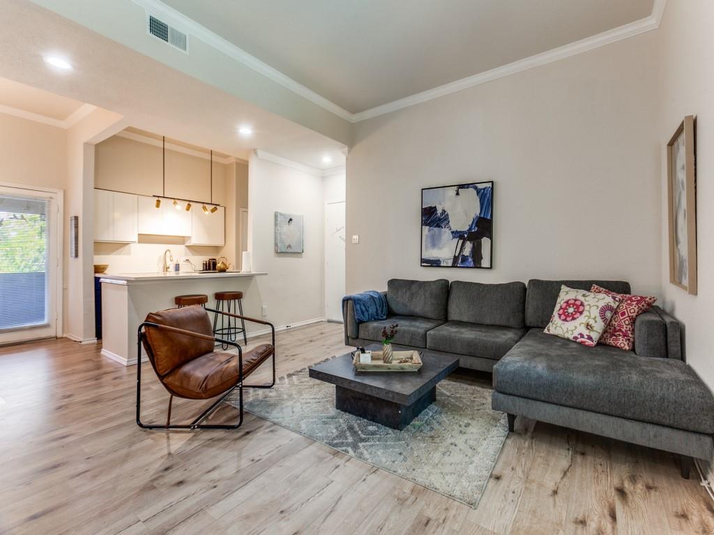 High Hollows Condo - Residential