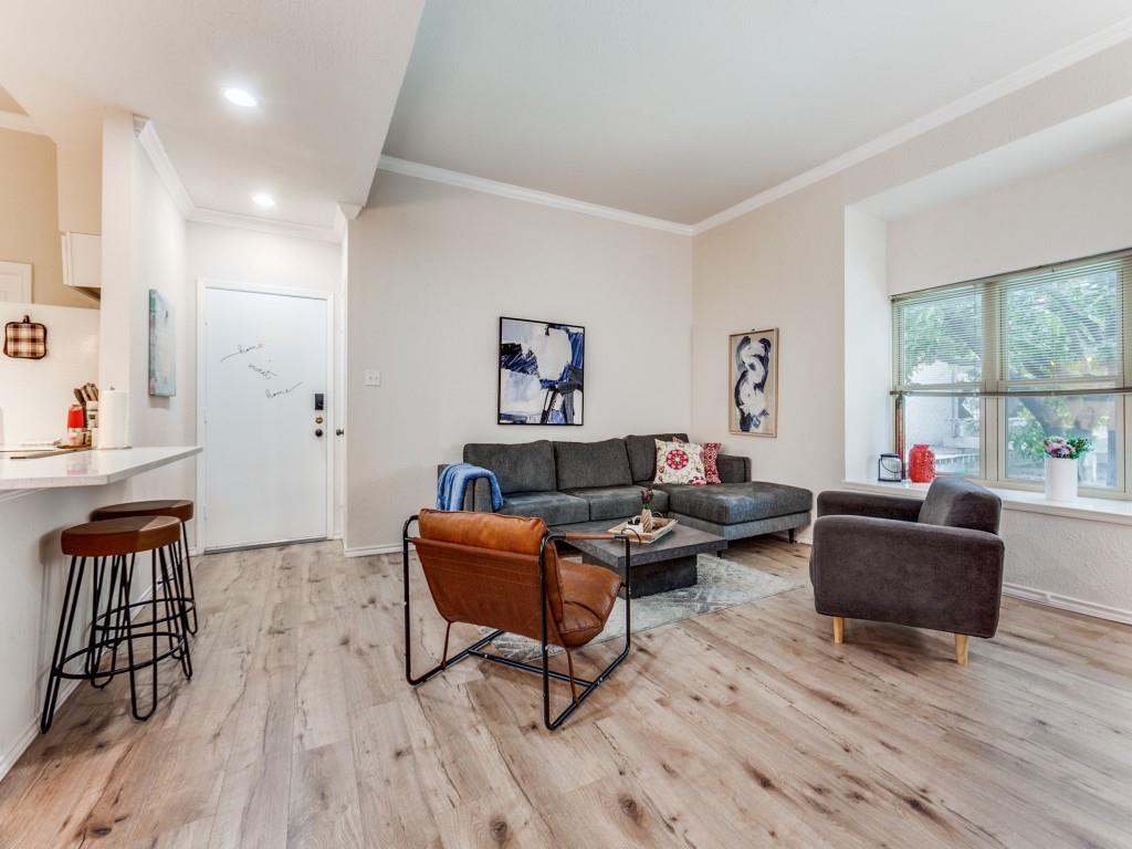 High Hollows Condo - Residential