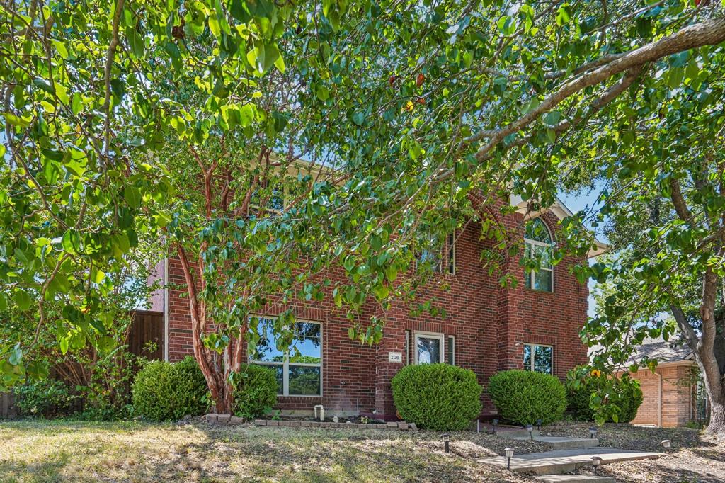 206 Tanglewood Drive