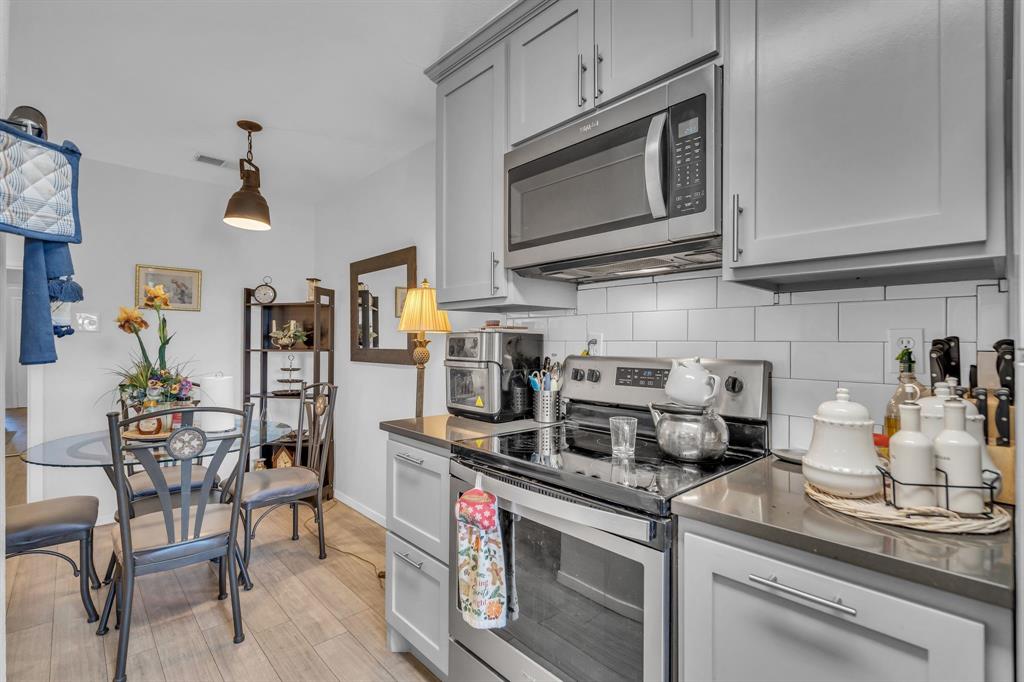 Woodhaven Condo - Residential