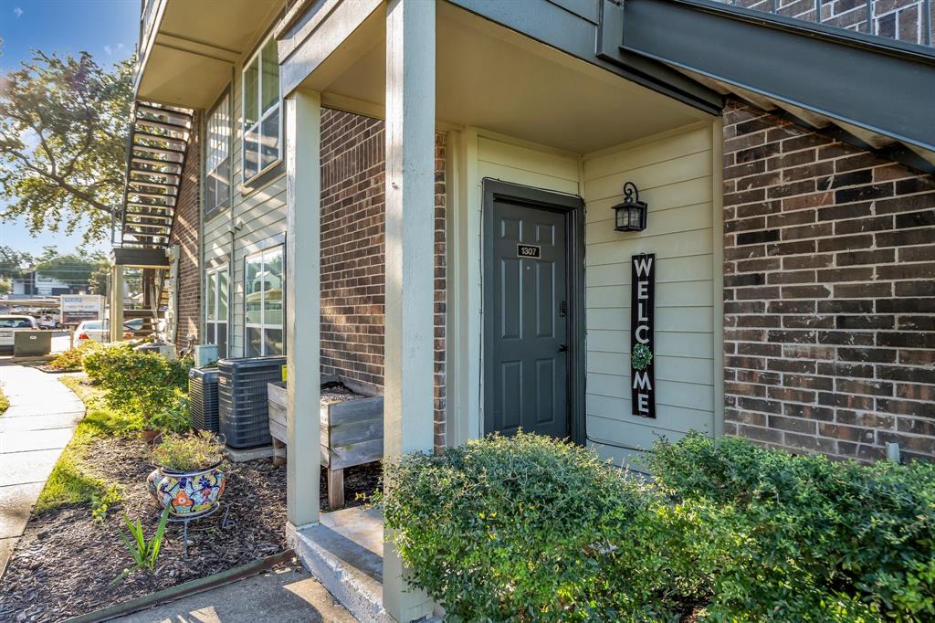 5981 Arapaho Road 1307