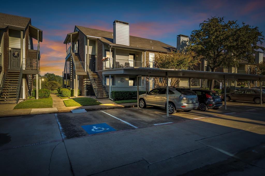 Woodhaven Condo - Residential