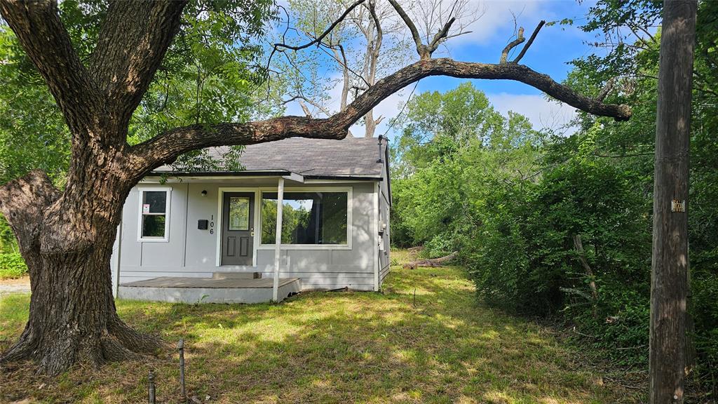 Original Town Of Ladonia - Residential