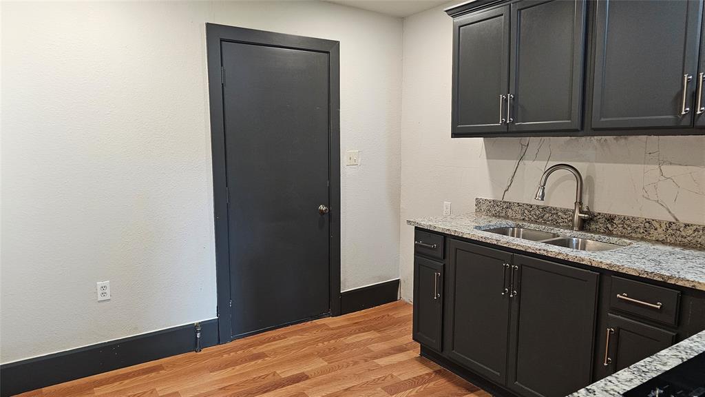 Original Town Of Ladonia - Residential