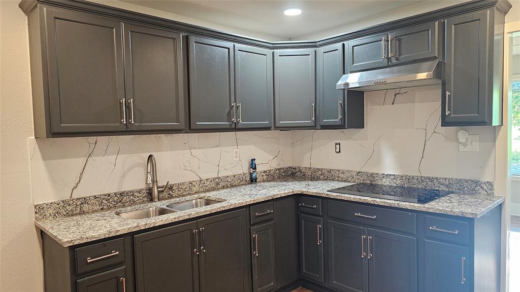 Original Town Of Ladonia - Residential