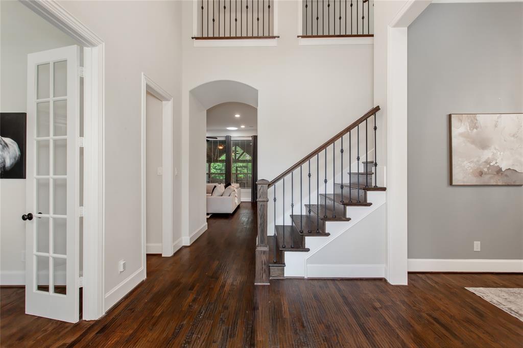 894 Starcreek Parkway