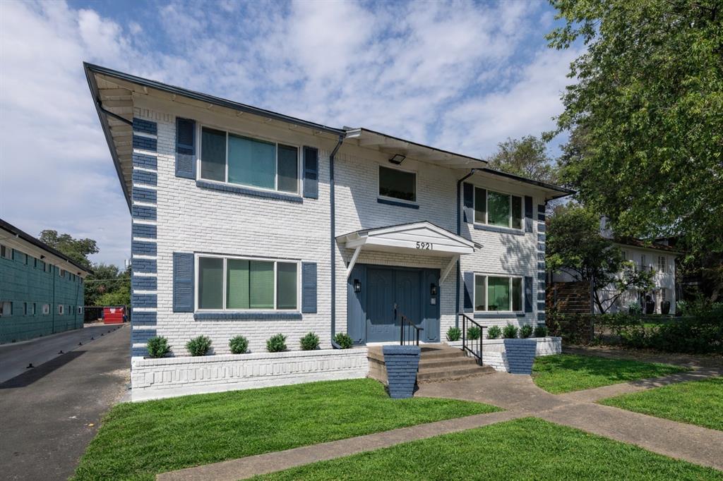 5921 Gaston Avenue