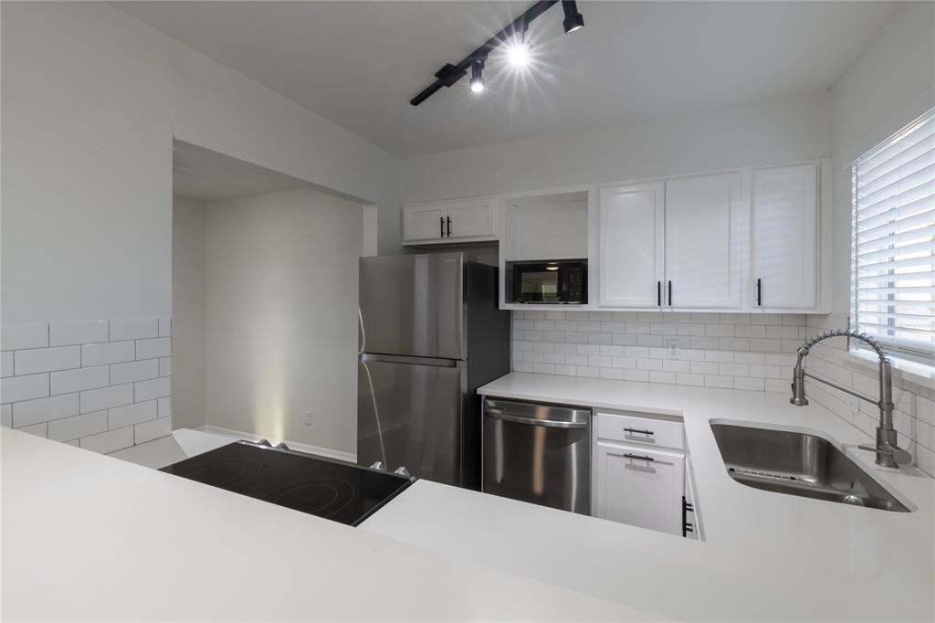 Mccarville & Bonds - Residential Income