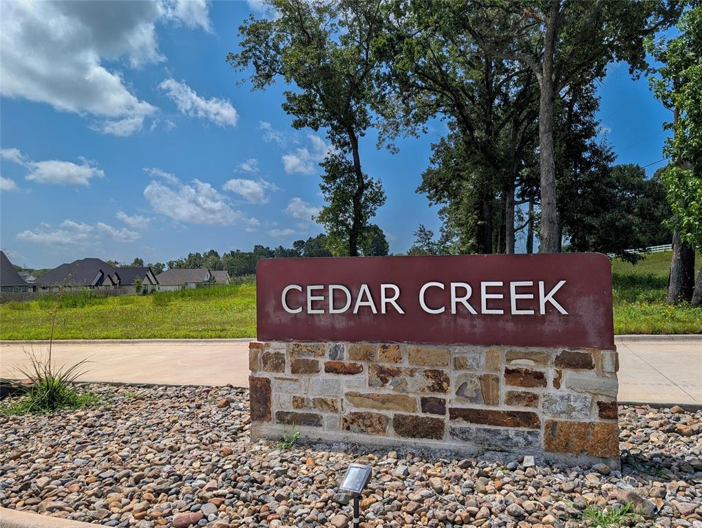 Cedar Creek - Land
