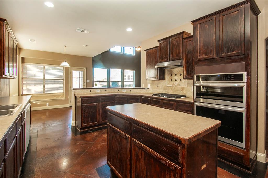 Wooded Creek Estates - Residential Lease