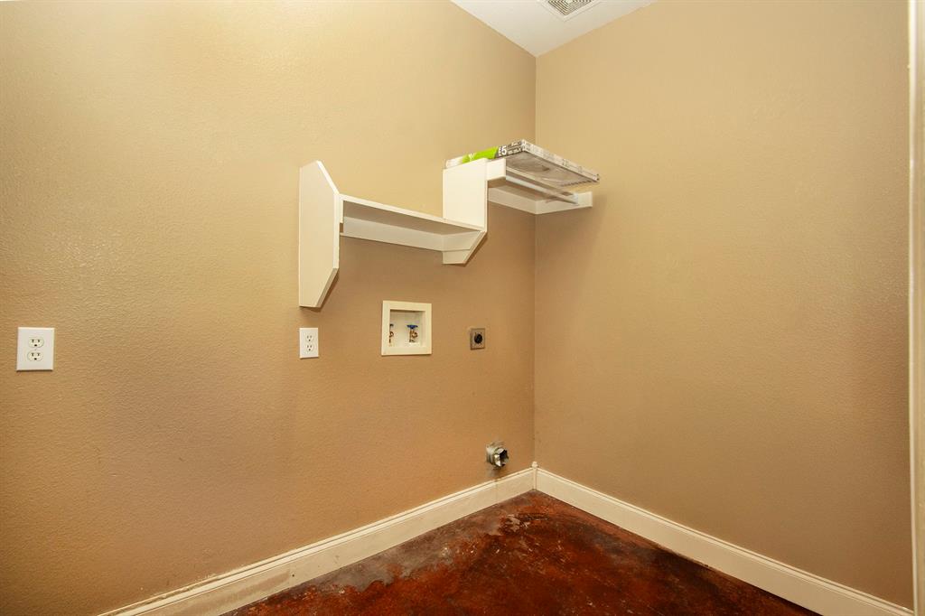 Wooded Creek Estates - Residential Lease