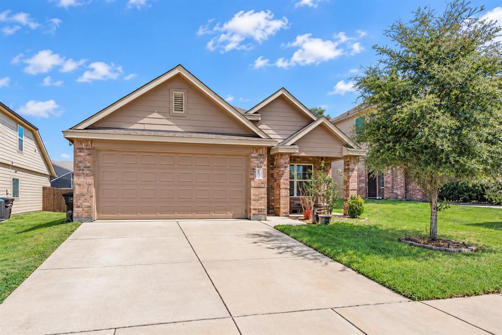 1429 Tall Pine Way