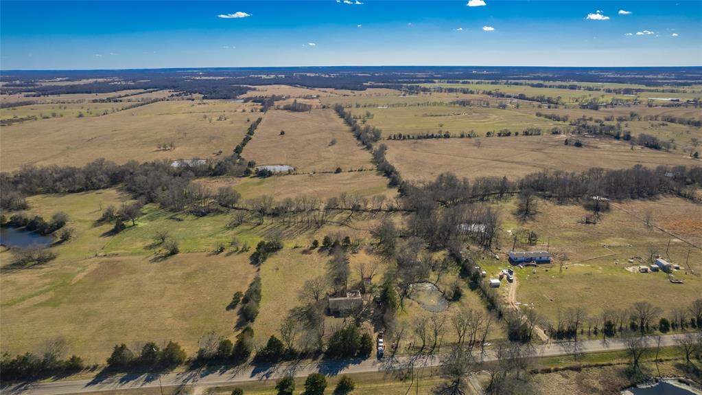 3883 Farm Road 71 W