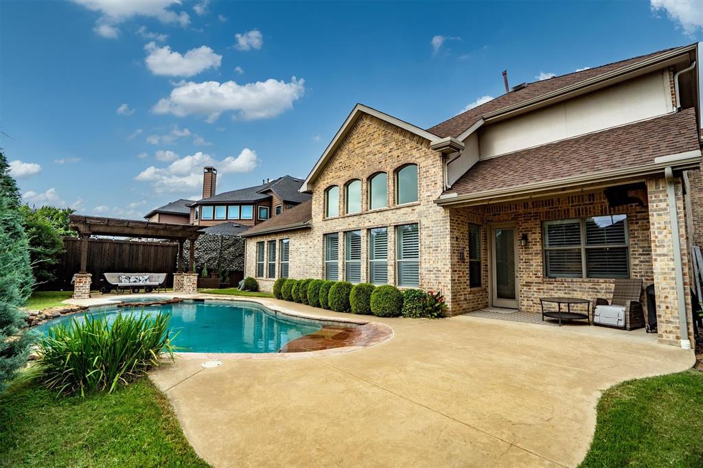 2810 Spring Oaks Drive