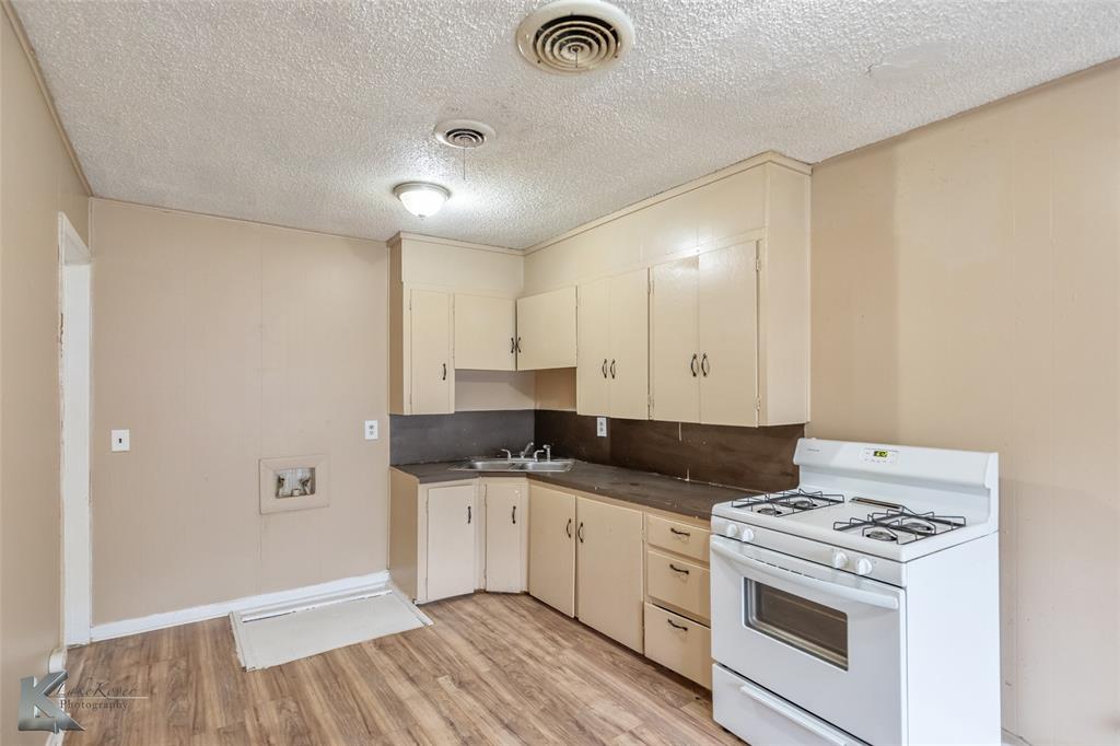 3141 S 4th Street