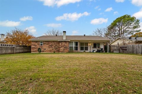 A home in Burleson