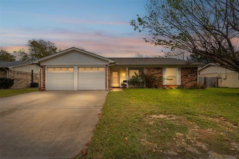 A home in Burleson