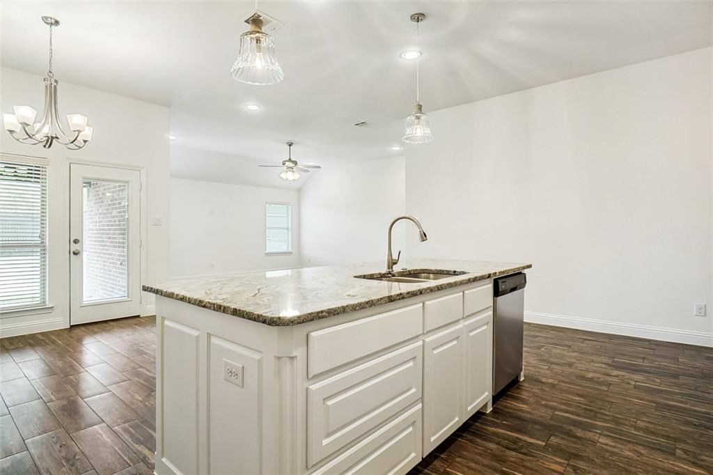 1520 Town Creek Circle