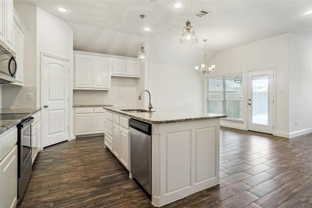 1520 Town Creek Circle