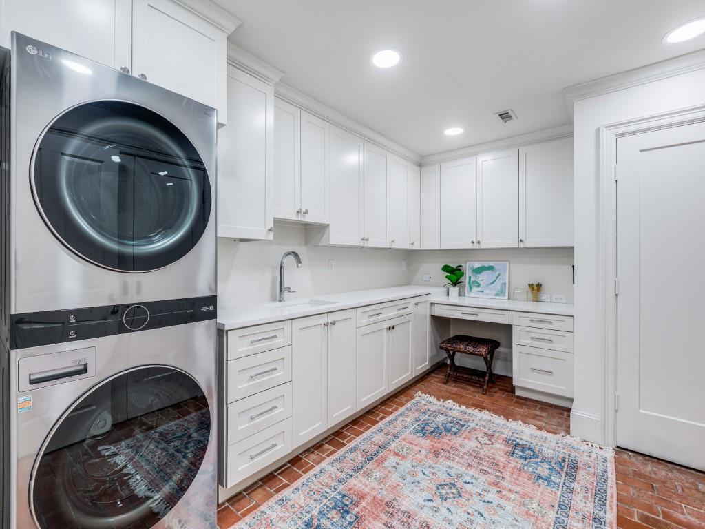 Fredrick M Smith & Manning Gri - Residential