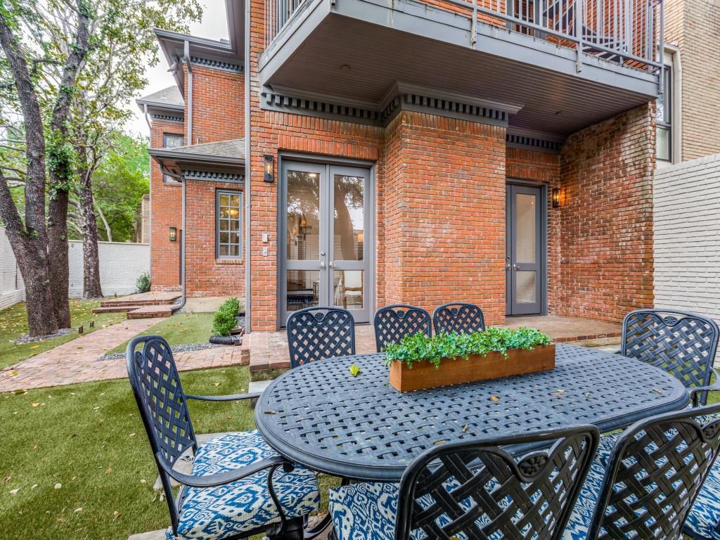 Fredrick M Smith & Manning Gri - Residential