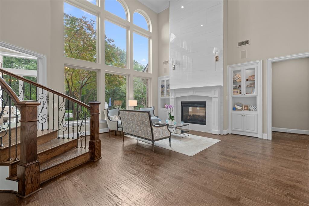 6605 Wood Hollow Court