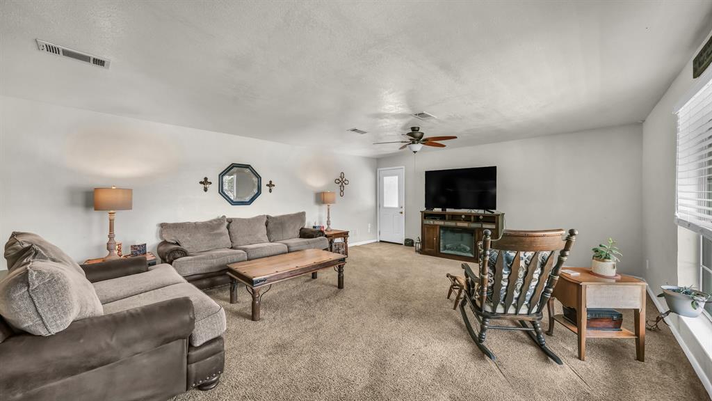 301 S Spring Branch Trail