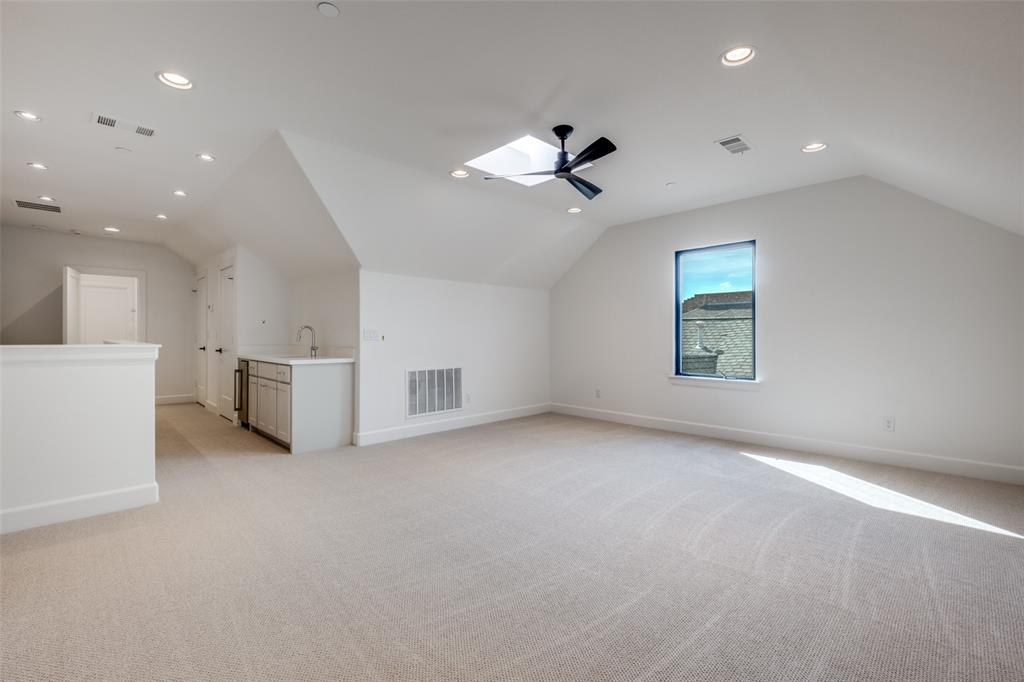 Vanderbilt Place - Residential