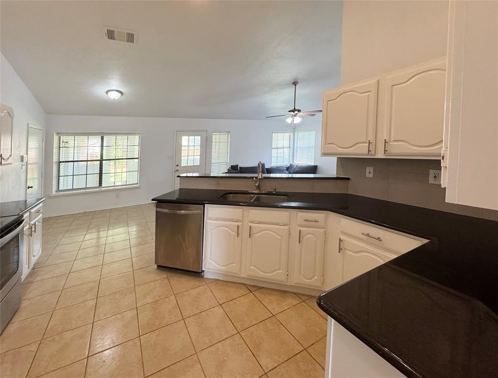 543 Guadalupe Drive