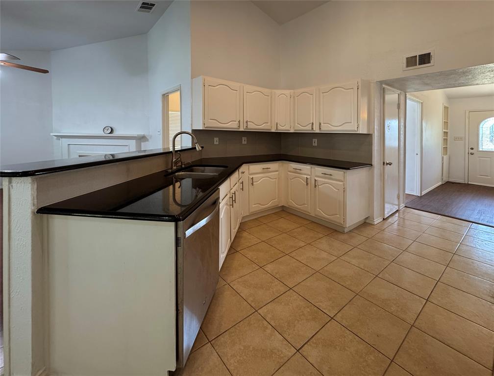 543 Guadalupe Drive