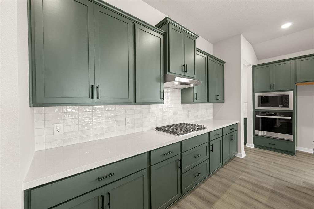 Country Hollow - Residential