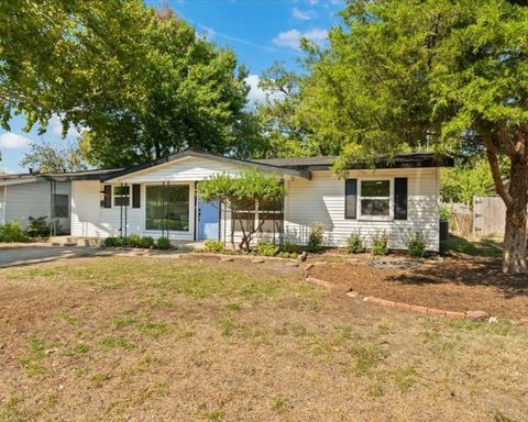 A home in Farmers Branch