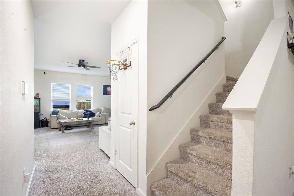 5524 Brownstone Lane