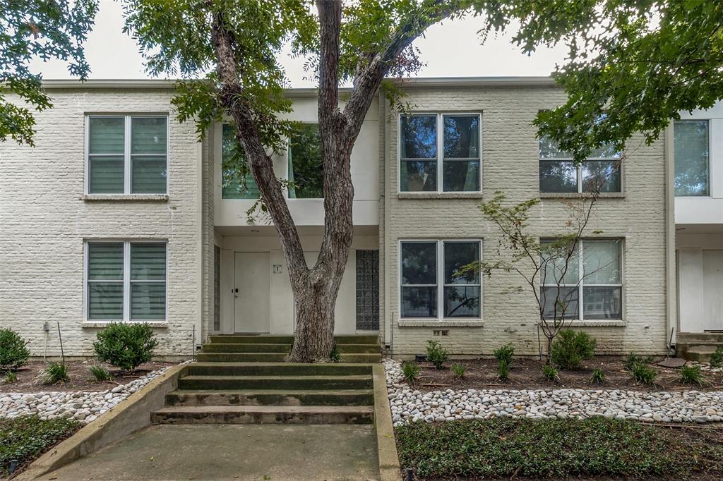 4122 Travis Street 13