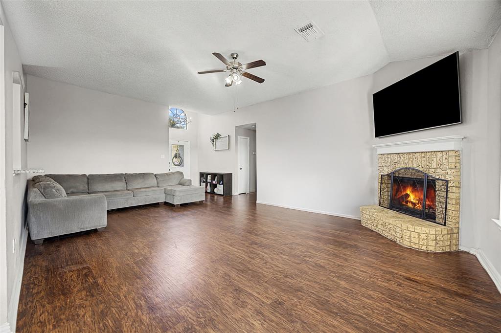 Hollywood Add - Residential