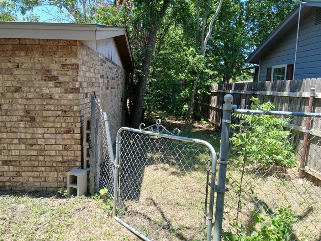 2010 Nowlin Road