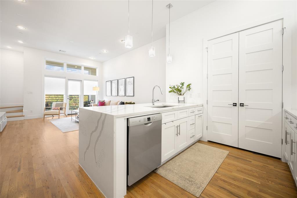 Caddo Park Bldg 1727 - Residential