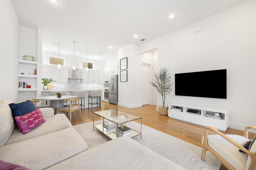 Caddo Park Bldg 1727 - Residential