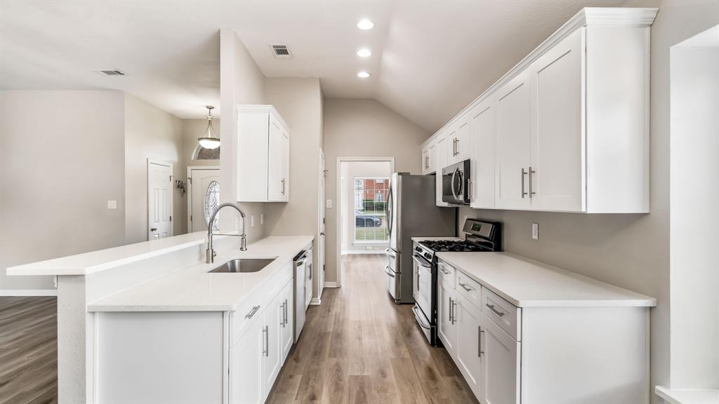 Sunshine Meadows - Residential Lease